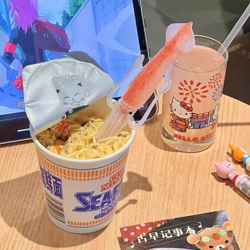 隔日到貨🔥烏賊章魚叉子 魷魚叉子 杯麵魷魚叉 章魚叉子 泡麵叉子 水果叉 日料叉子 杯麵叉 搞怪叉子 搞怪餐具