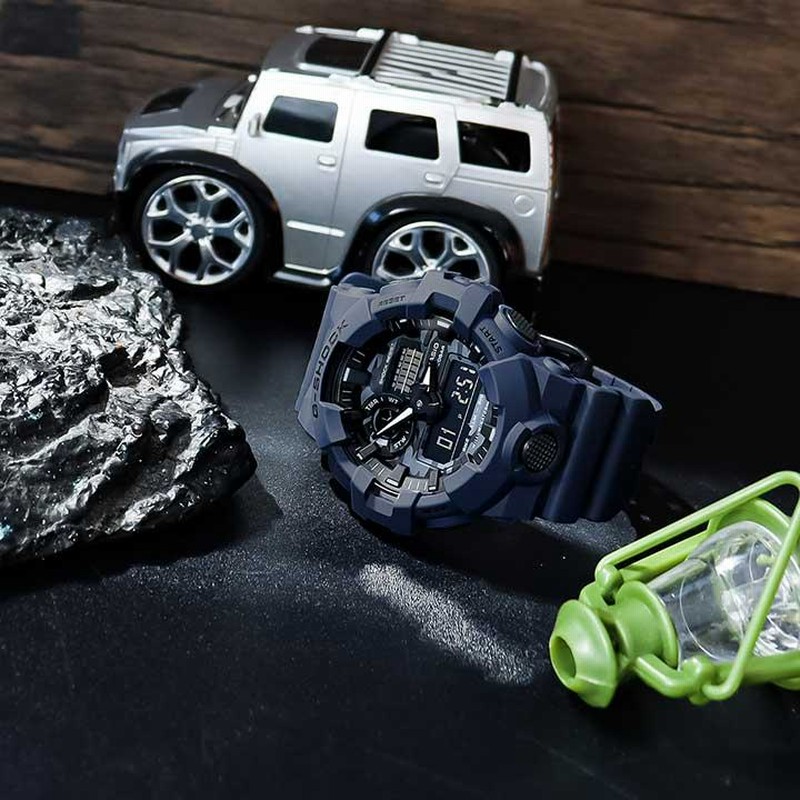 【美品】G-SHOCK GA-700CMアナデジ／ブルーカモフラ／ビッグフェイス G-SHOCK カシオ CASIO Gショック ジーショック 腕時計 クオーツ