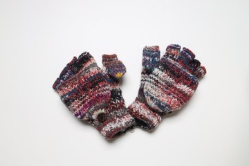 桃粉漸層條紋翻蓋手套甜美配色純羊毛線手工編織搖粒絨全內襯保暖