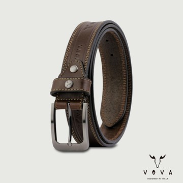 【VOVA 沃汎】台灣總代理 品味紳士 LOGO壓紋復古休閒皮帶-深咖啡色/VA007-005-BRN
