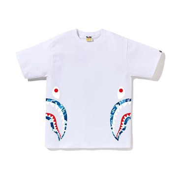 BAPE ABC Camo Side Shark Tee 男版 腰間鯊魚 藍迷彩 短袖 白色 RAY-95 [台灣現貨]
