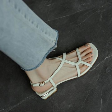 手工真皮~簡單大方~一字帶平底涼鞋女夏季時裝仙女風露趾低跟女鞋