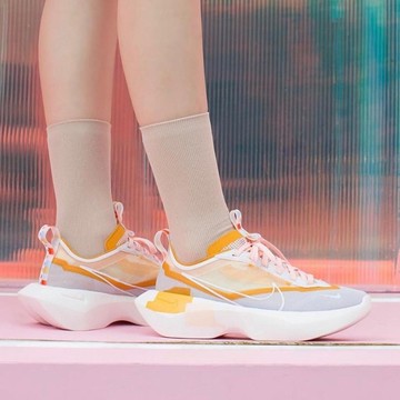 日本海外代購】NIKE ZOOM VISTA LITE SE 透氣橘色網面白厚底白黃拼接女