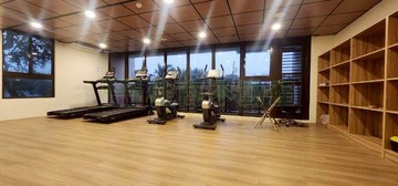 ~龍潭國中二房車~｜桃園市龍潭區龍華路