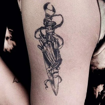 發2張【幽靈單刃】真實感半永久刺青圖案草本紋身貼仿真持久男女