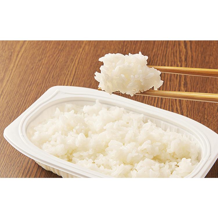 テーブルマーク たきたてご飯 国産こしひかり 180g×3 お米はこだわりのこしひかり 炊飯水には魚沼のおいしい水を使用 ファディ