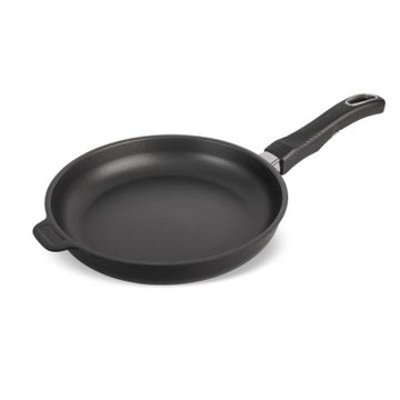 【瑞康屋UCOM】丹麥黑魔法不沾鍋-晶鑽單柄早餐鍋24cm+矽膠玻璃蓋(電磁爐可用)