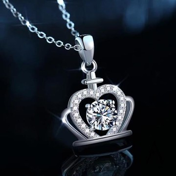 ANGEL 浪漫皇冠晶鑽鏤空愛心韓風項鍊(銀色)