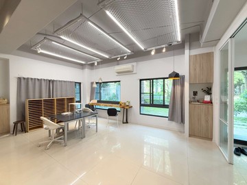 竹北高鐵富宇現代超大面寬住店平車｜新竹縣竹北市六家七路