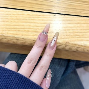 ✨台灣出貨✨點鉆香檳香檳拼鉆輕奢法式貓眼美甲穿戴新款爆款高級感