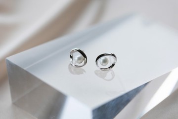 Eternal 925純銀 莫比烏斯 天然淡水珍珠耳環