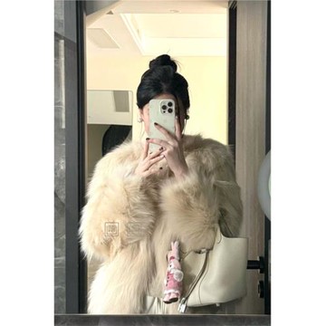 (免運)杏色仿狐貍毛環保皮草女高級感2025秋冬洋氣皮毛一體短款毛毛外套