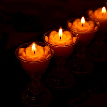 家用佛堂天然植物酥油燈座無煙供佛財神七彩高腳蓮花燈蠟燭臺