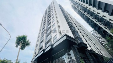 桃子園｜華友聯I世界｜衛浴開窗｜三房平車｜高雄市左營區啟文路