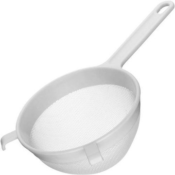 《KitchenCraft》輕巧可勾掛濾網(白14.8cm)