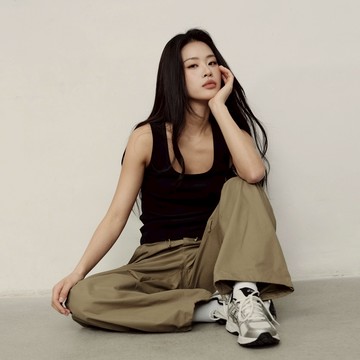 GIORDANO 韓國同款 女裝彈力背心U型領修身無袖T恤 05325558