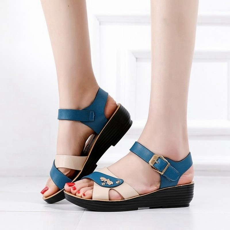 カジュアル 滑り止め ママサンダル レディース 夏 おしゃれ 疲れない 靴 シューズ 可愛いサンダル 歩きやすい 新作 お出かけ 旅行 美脚 ウェッジサンダル 通販 Lineポイント最大get Lineショッピング