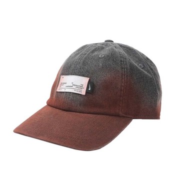 Nike Club 軟頂噴繪牛仔布 運動帽 帽子 布標 休閒 灰棕 IQ1314-010 [台灣現貨]