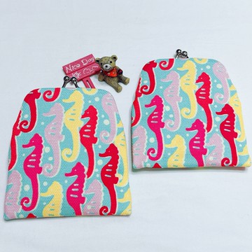 AYANOKOJI京都綾小路平口口金包-海馬