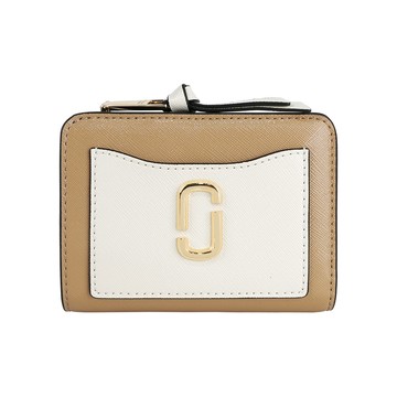 MARC  JACOBS The Snapshot 防刮皮革暗釦二折撞色短夾(駝色)