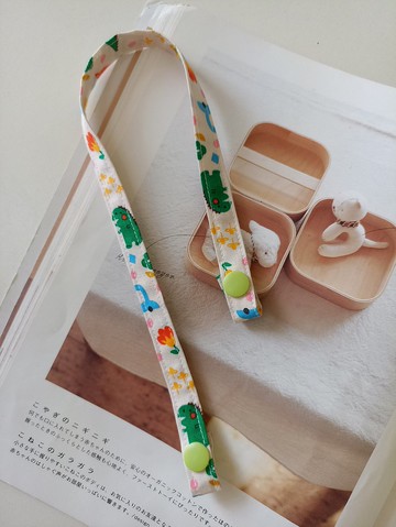 【5日內出貨】口罩掛繩夾 萬用扣帶繩 口罩繩 口罩鏈 恐龍 布