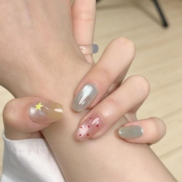 Yuki Nail夏日多巴胺繽紛星星波點貓眼美甲氛圍感溫柔百搭爆款可拆穿戴甲