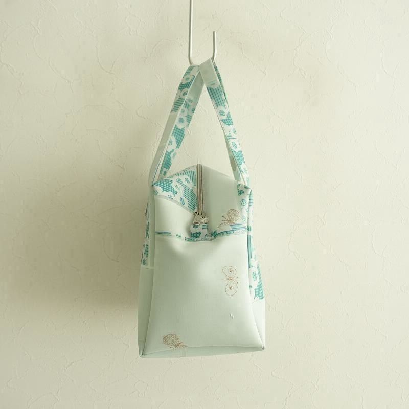 ミナペルホネン mina perhonen *Luisa Cevese CUBE BAG M*flower