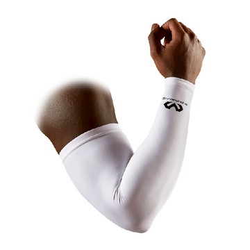 舒適透氣材質【McDavid】656 壓縮長版護肘 - 白 打籃球 運動咖 運動護具 護肘 肌肉拉傷 扭傷保護 壓縮支撐 提升穩定性