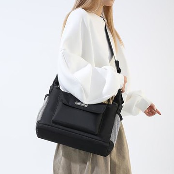 Acorn*橡果-新款韓系休閒斜背包側肩包郵差包防潑水包6922(黑色)