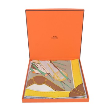 Hermes 愛馬仕 Bagage a Main 90 cm手工捲邊斜紋真絲方巾(黃)
