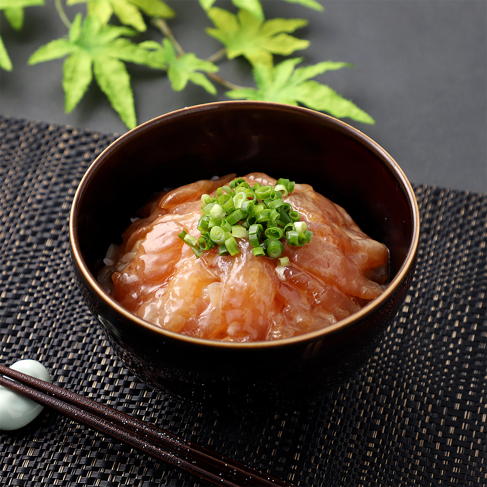 若狭鯛の漬け丼（真鯛・連子鯛）