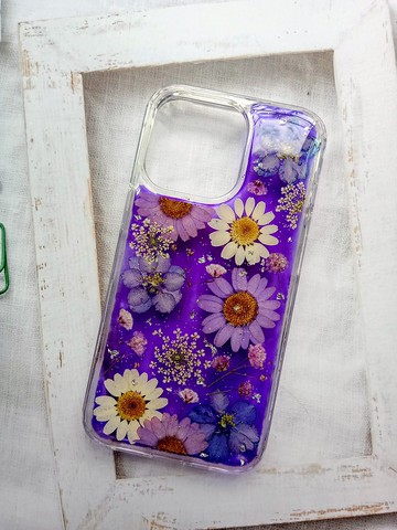 手作押花手機保護殼| iPhone 13 Pro | 紫色控