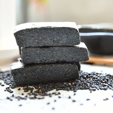 【免運組】人氣手工芝麻組合-芝麻糕240g+芝麻糖230g 各2罐