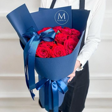 法式經典浪漫玫瑰鮮花花束