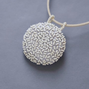 白色珠飾刺繡鏡子項鍊, No.4, 附背面鏡子, 獨一無二, 時尚又實用, 外出好幫手