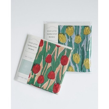 Tulip 花紋頭巾