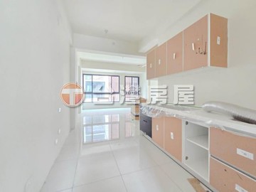 大里塗城商圈-仁美至善雙車位透天別墅｜台中市大里區至善路