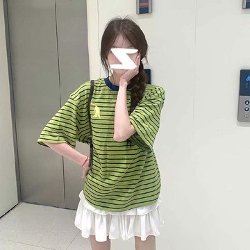 條紋寬鬆T恤女 上衣 T恤 短袖上衣 短袖衫 夏季新款綠色復古條紋短袖T恤女寬鬆慵懶設計感小衆女裝上衣