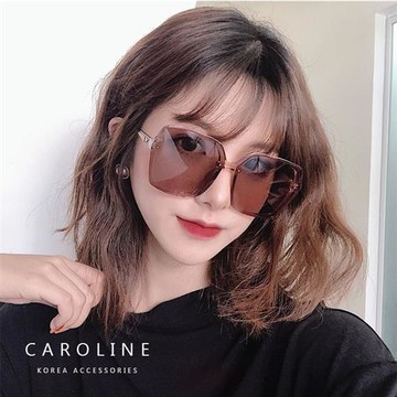 《Caroline》韓系質感熱門款網紅潮流太陽眼鏡72375
