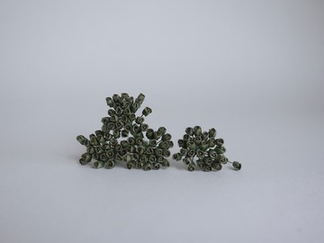 紙花中心裝飾品用品，100 件。花蕾玫瑰，尺寸 1.5 厘米，綠色