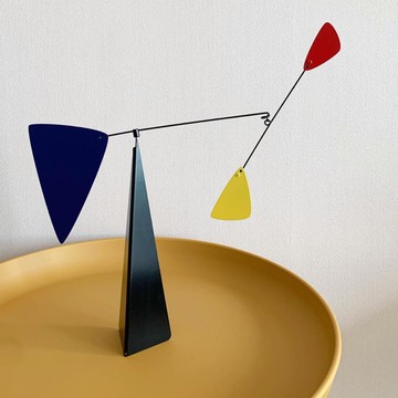 西班牙 VOLTA BERLIN 蒙德裡安風格派動態雕塑擺件 樣板間裝飾品