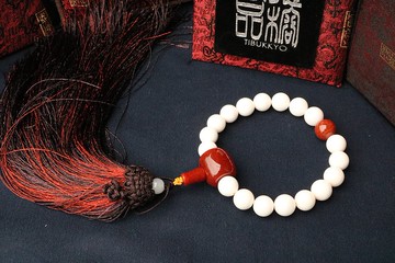 半玉化硨磲佛珠 10mm圓珠 硨磲手珠 流蘇款 硨磲念珠 紅玉髓佛頭