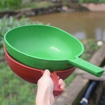 嚴選好物 實用園藝工具 老式熟膠水勺 水瓢 塑料水勺 加厚牛筋塑料水瓢 施肥澆花潑水瓢 大號水勺膠勺農用澆花 舀澆菜水瓢