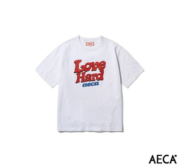AECA Love Hard Half Sleeve用力愛短袖上衣
