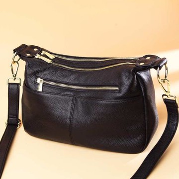 軟皮斜挎包2025新款潮時尚女包百搭真皮多隔層單肩包女手提餃子包