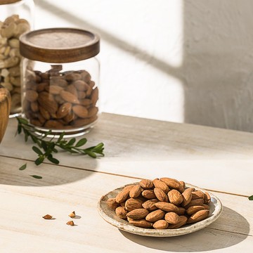 頂級原味杏仁果 (200公克/袋)