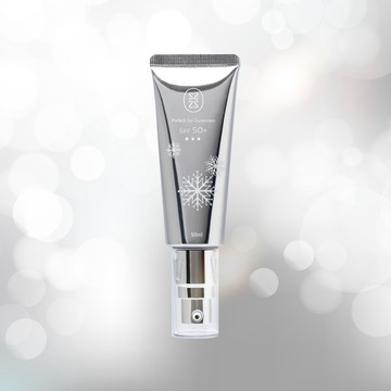 【星采保養品】星采柔白晶透防曬乳SPF50+ ★★★(50ml)