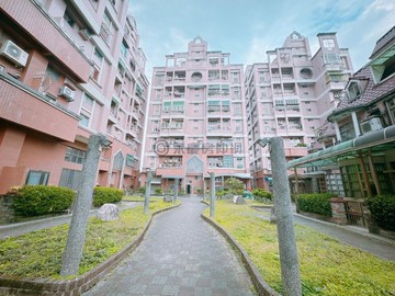 陳遠凰~頭城近交流道東來黃金海岸兩房車位華廈｜宜蘭縣頭城鎮青雲路二段