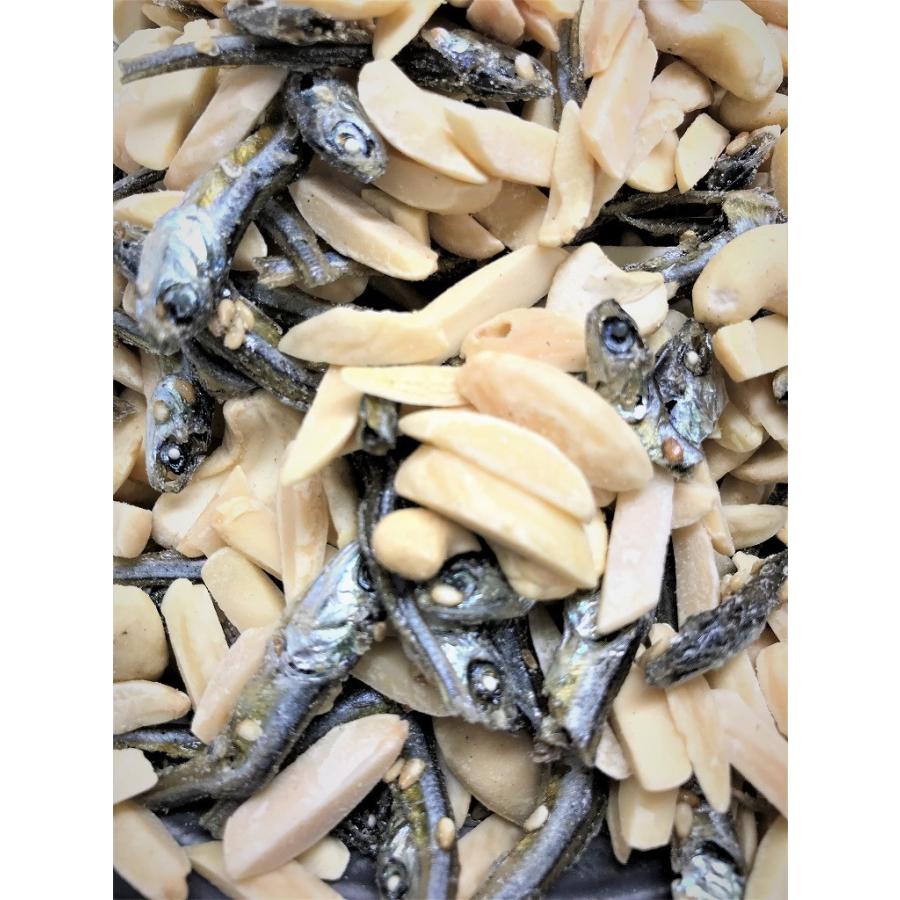 小魚アーモンド（カシューナッツ入り）1KG お徳用パック(不揃い商品) 国産小魚 チャック袋入り アーモンドフィッシュ つまみプロ秀信