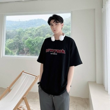 【PAGANS STORE】韓國 美式 NEW YORK 絨毛 基本 字樣 特殊 毛巾刺繡 百搭 短袖 短Tee